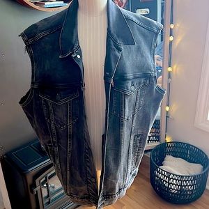 Mens XL Levi Strauss Denim Vest